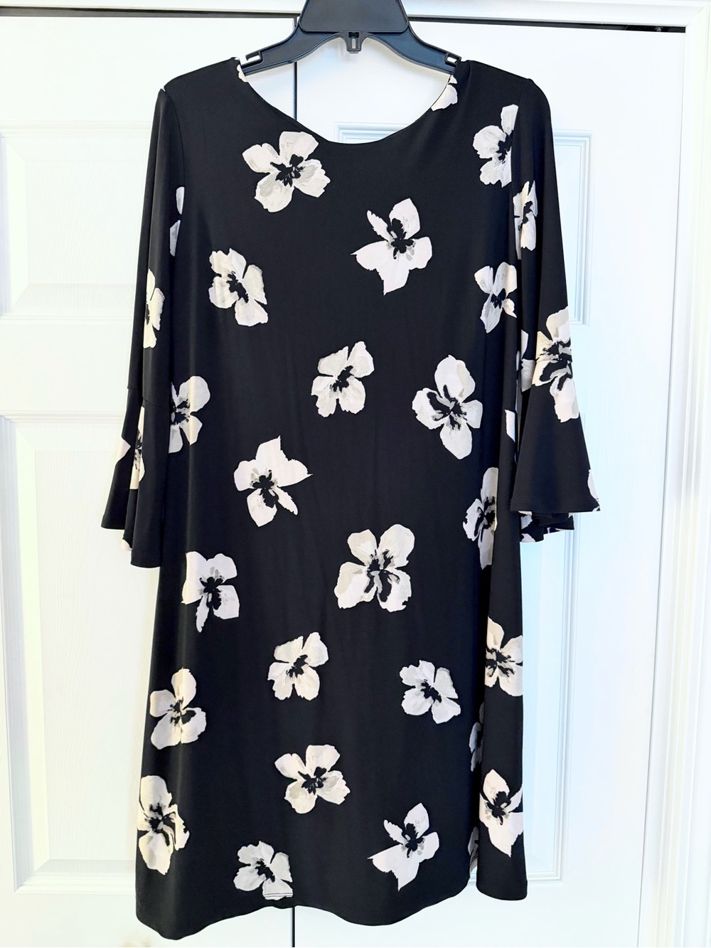 Tommy Hilfiger Black Long-Sleeve Floral Shift Dress